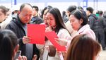 Para Pencari Kerja Padati Job Fair di China