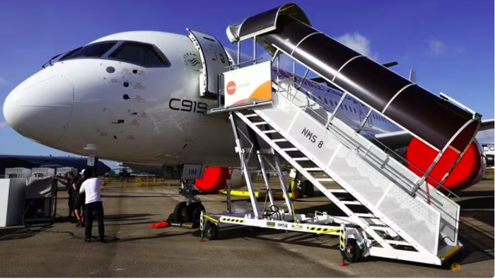 C919 dari COMAC C919 dari COMAC