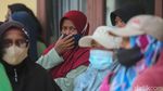 Ekspresi Kecewa Warga Babelan Tak Kebagian Beras Murah