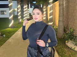 Most Pop: Penyanyi Cantik Ngamen di Jalan, Identitasnya Bikin Kaget