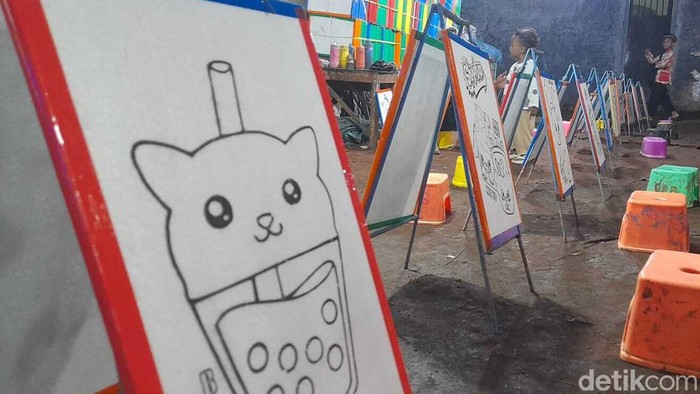 Hiburan Murah Meriah Merakyat di Pasar Malam