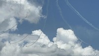 Sebagai informasi, Singapore Airshow sendiri merupakan pameran digantara dan pertahanan berpengaruh di Asia. Pameran tahun ini digelar pada 20-25 Februari 2024 dengan lebih dari 1.000 perusahaan dari lebih dari 50 negara/wilayah. Masyarakat pun bisa menikmati sajian menarik di sini.