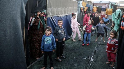 Keceriaan Anak-anak Palestina di Tenda Pengungsian