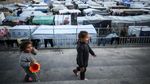 Keceriaan Anak-anak Palestina di Tenda Pengungsian