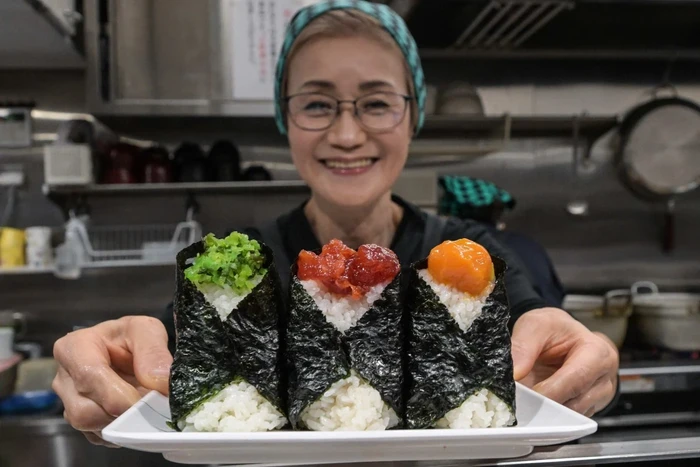 Onigiri Sedang Tren di Jepang, Orang Rela Antre hingga 8 Jam!