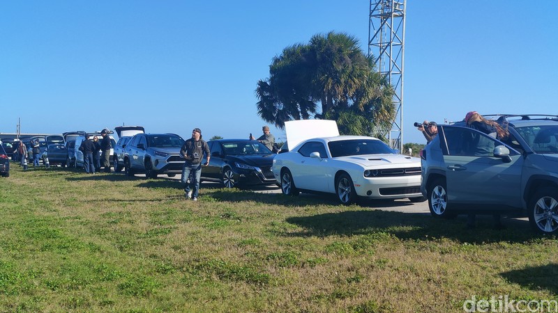 Peluncuran Satelit Merah Putih