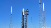 Peluncuran Satelit Merah Putih