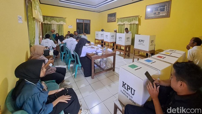 Penyelenggaraan Pemilu 2024 di salah satu TPS di Kabupaten Wonogiri, Rabu (14/2/2024).