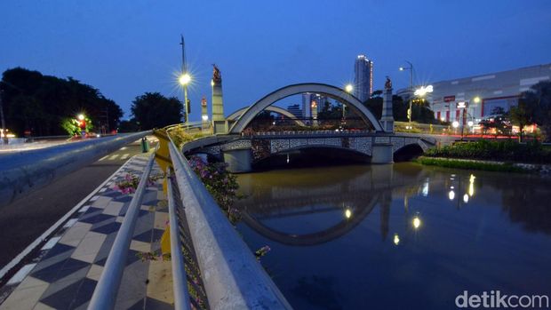 Potret Jembatan Ujung Galuh