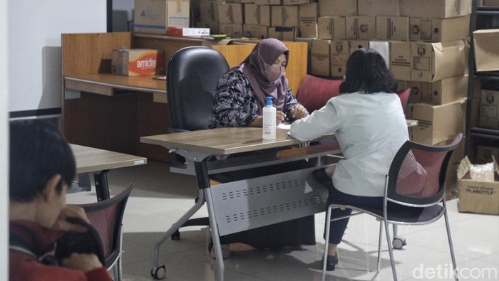RSUD Taman Sari menerima layanan pemeriksaan kesehatan mental pasca Pemilu 2024. Begini potretnya.