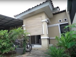 7 Foto Rumah Sederhana Dede Sunandar yang Rela Jual 2 Mobil Demi Nyaleg