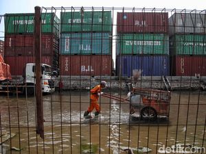3 RT di Jakut Tergenang Banjir Rob, Tinggi Air Capai 60 Cm