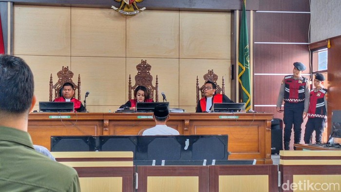 Suasana sidang terdakwa Dadang Darajat di PN Bale Bandung, Selasa (20/2/2024).
