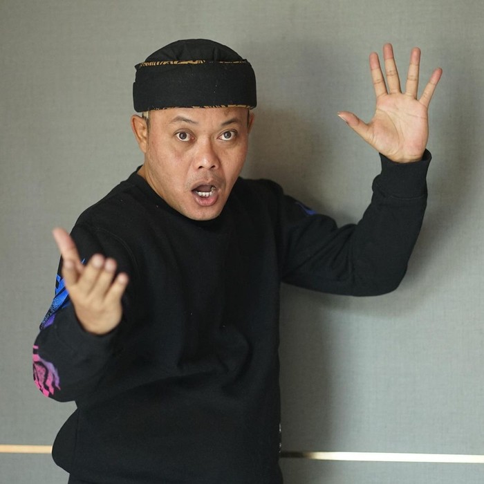 Foto Sule atau Entis Sutisna.