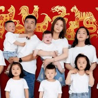 Sudah melahirkan sembilan kali, Tian Dongxia tetap prima dalam kesehariannya bahkan bisa menjaga bentuk tubuhnya. Hal itu karena dia mendapat perawatan khusus di klinik terbaik setelah melahirkan. Foto: dok. Keluarga Douyin Zhao Wanlong