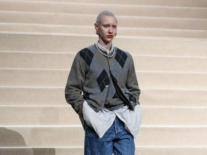 Tren Fashion Grandpa Core