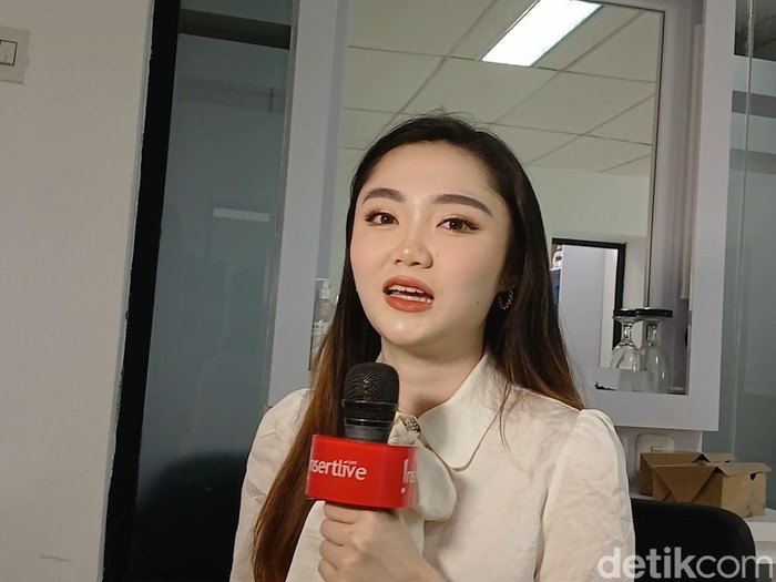 Vanessa Khong saat ditemui di kawasan Trans TV, Jakarta Selatan.