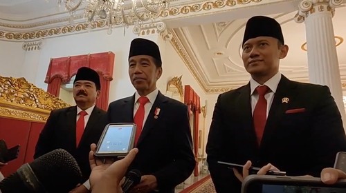 AHY Bersama Jokowi Seusai Dilantik Jadi Menteri ATR/BPN