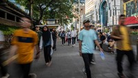 Tranport hub atau simpang temu tersebut merupakan bangunan area transit yang mengintegrasikan sistem tranportasi publik dari MRT, KRL Jabodetabek, LRT, bus Transjakarta, kereta bandara dan area ojek daring di kawasan Dukuh Atas. 