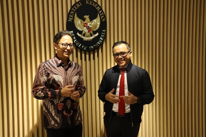 Azwar Anas dan Budi Gunadi Sadikin