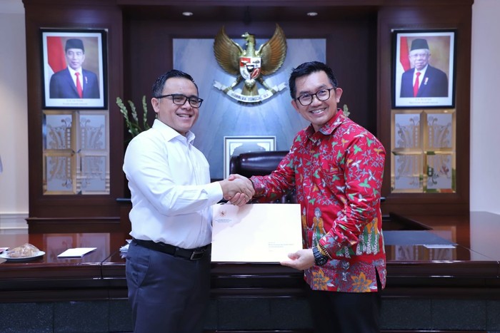 Azwar Anas dan M Taufiq