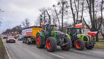 Banyak Traktor Berkeliaran di Jalanan Polandia, Ada Apa?
