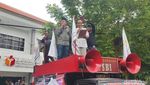 Masa AMI Demo Kantor Bawaslu Surabaya