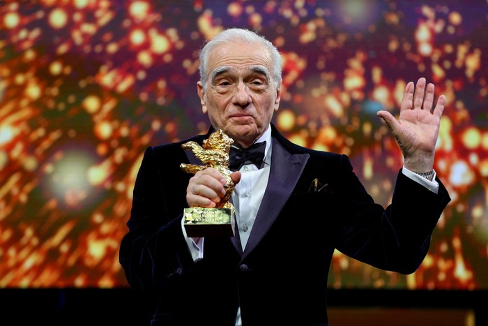 FILMFESTIVAL-BERLIN/SCORSESE-CEREMONY Director Martin Scorsese holds the Honorary Golden Bear for Lifetime Achievement award at the 74th Berlinale International Film Festival in Berlin, Germany February 20, 2024. REUTERS/Fabrizio Bensch TPX IMAGES OF THE DAY