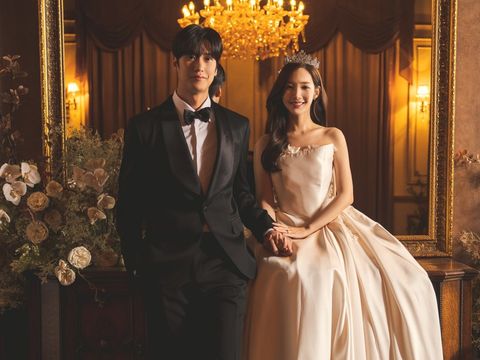 Foto pernikahan Park Min Young dan Na In Woo, pasangan drama Korea Marry My Husband