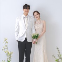 Drama Korea Marry My Husband resmi tamat Selasa (20/2/2024) malam dengan akhir yang bahagia. Pemain utamanya, Park Min Young dan Na In Woo akhirnya menikah dan hidup bahagia selamanya. Foto: dok. tvN