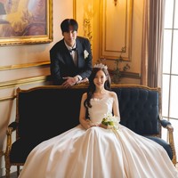 “Nikah di real life lucu kali ya ☺️” “Kaya beneran dong 😍😍” “Udah nikah beneran ajah❤️❤️❤️” “Yg biasa senin kutunggu, sekarang jadi senin penuh halu... Ditunggu drama baru lagi teteh.. 💙” komentar sejumlah netizen di bawah postingan Instagram Park Min Young. Foto: dok. tvN