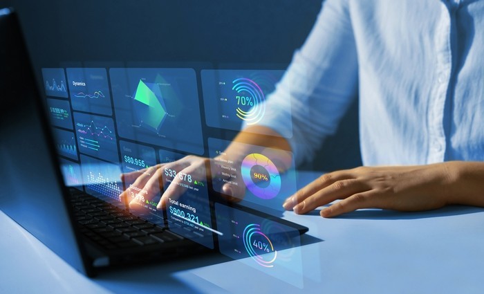 Illustrasi Analisis Bisnis