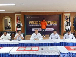 Imigrasi Usut Peran Istri WN China yang Bisa-bisanya Pegang KTP Pandeglang