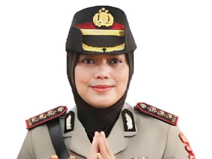 Kapolresta Cirebon Kombes Sumarni