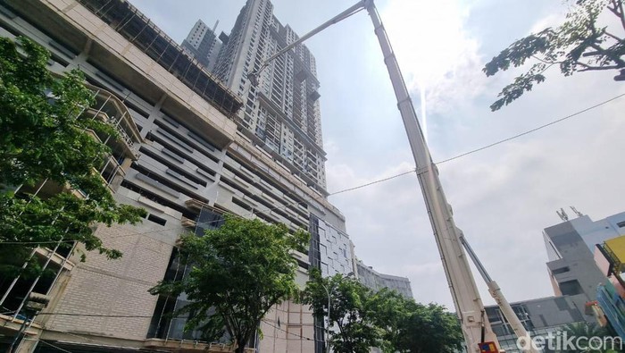 Kebakaran Apartemen Bella Pakuwon City Kebakaran Apartemen Bella Pakuwon City