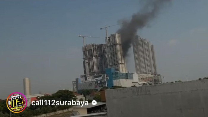 Kebakaran apartemen Pakuwon City Surabaya