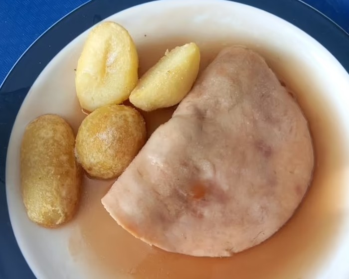 Makanan zonk di rumah sakit Kacau! 10 Potret Makanan Rumah Sakit yang Tampilannya Bikin Mual