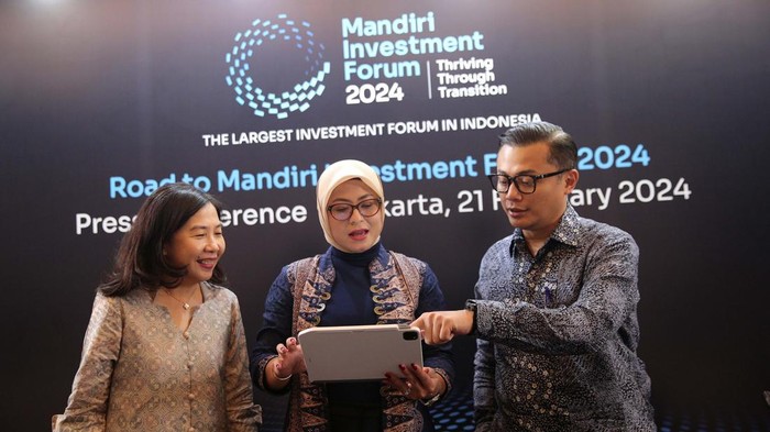 Mandiri Investment Forum Akan Gembali Digelar Mandiri Investment Forum (MIF) akan digelar 5 Maret 2024. MIF mempertemukan para investor lokal dan asing dengan para pengambil keputusan.