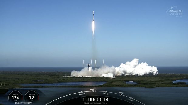 Peluncuran Satelit Merah Putih 2 dari Cape Canaveral Florida Amerika Serikat. (Tangkapan layar Spacex) Peluncuran Satelit Merah Putih 2 dari Cape Canaveral Florida Amerika Serikat. (Tangkapan layar Spacex)