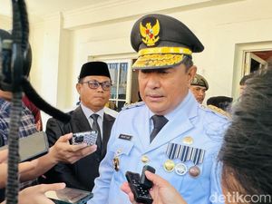 Pj Gubernur Sulsel Minta Pemda Beri Santunan ke Keluarga KPPS Meninggal