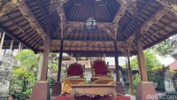 Tak hanya sarat akan nilai sejarah, Puri Ubud juga memiliki banyak spot foto estetik. Arsitektur bangunan khas Bali yang masih kental membuat setiap sudut di Puri Ubud menjadi spot yang cocok untuk berfoto.   
