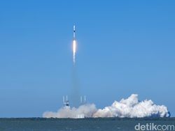 Detik-detik Satelit Merah Putih 2 Membumbung ke Angkasa