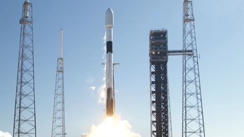 Peluncuran Satelit Merah Putih 2 ditayangkan langsung oleh SpaceX. Foto: SpaceX