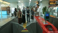 LRT Jakarta mendukung program Pemerintah Provinsi DKI Jakarta dalam meningkatkan skill dan kompetensi siswa guna relevansi pada pemenuhan kebutuhan industri masa kini.