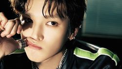 Taeyong NCT Bakal Eksplorasi Emosi dan Isi Hati di Album TAP Taeyong NCT Bakal Eksplorasi Emosi dan Isi Hati di Album TAP