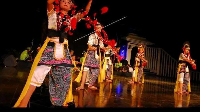 Tari Topeng Randegan Majalengka.