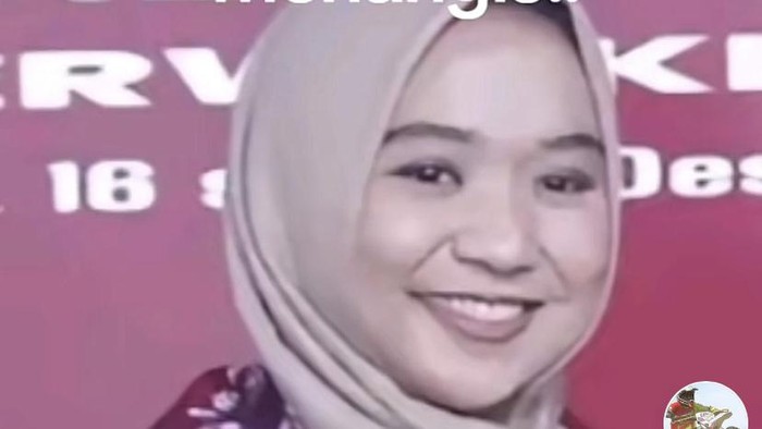 Unggahan video di TikTok tentang Kondang Kusumaning Ayu yang dibanjiri komentar julid netizen.