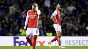 Meme Kocak Arsenal Dibikin Malu Pray for Porto