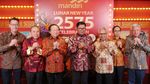 Bank Mandiri Rayakan Imlek Bersama Nasabah