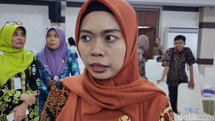 Bupati Demak Estianah di Gedung Gradika, Semarang, Kamis (22/2/2024).